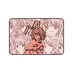 Har Suzu Desk Mat